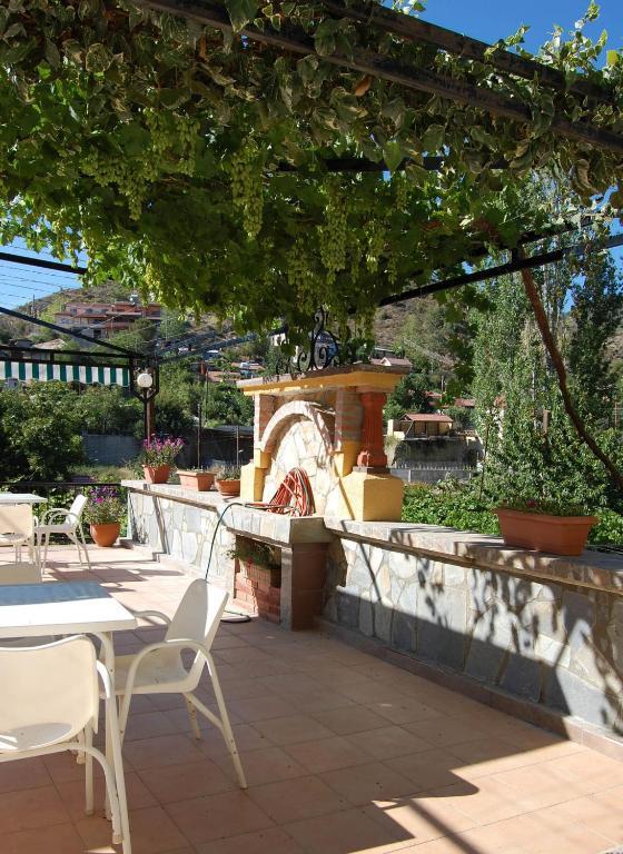 Nightingale Hotel Platres Esterno foto