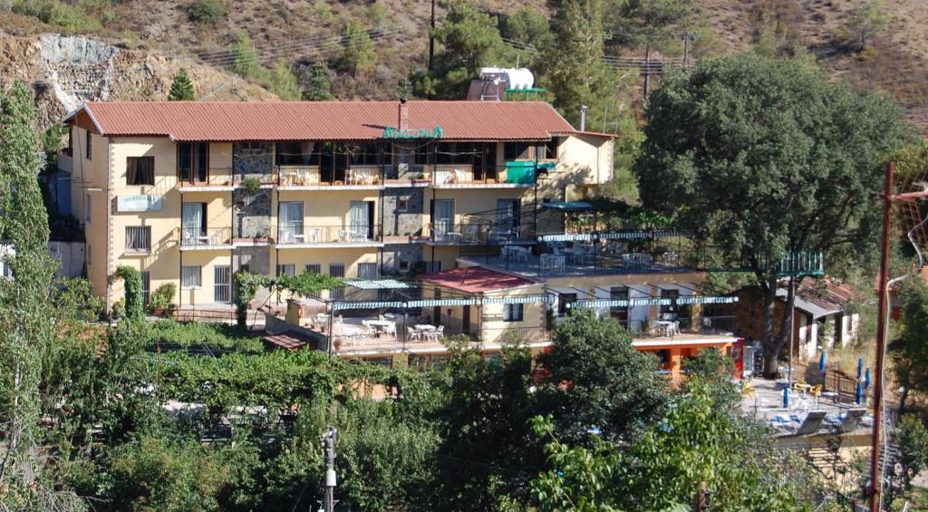 Nightingale Hotel Platres Esterno foto