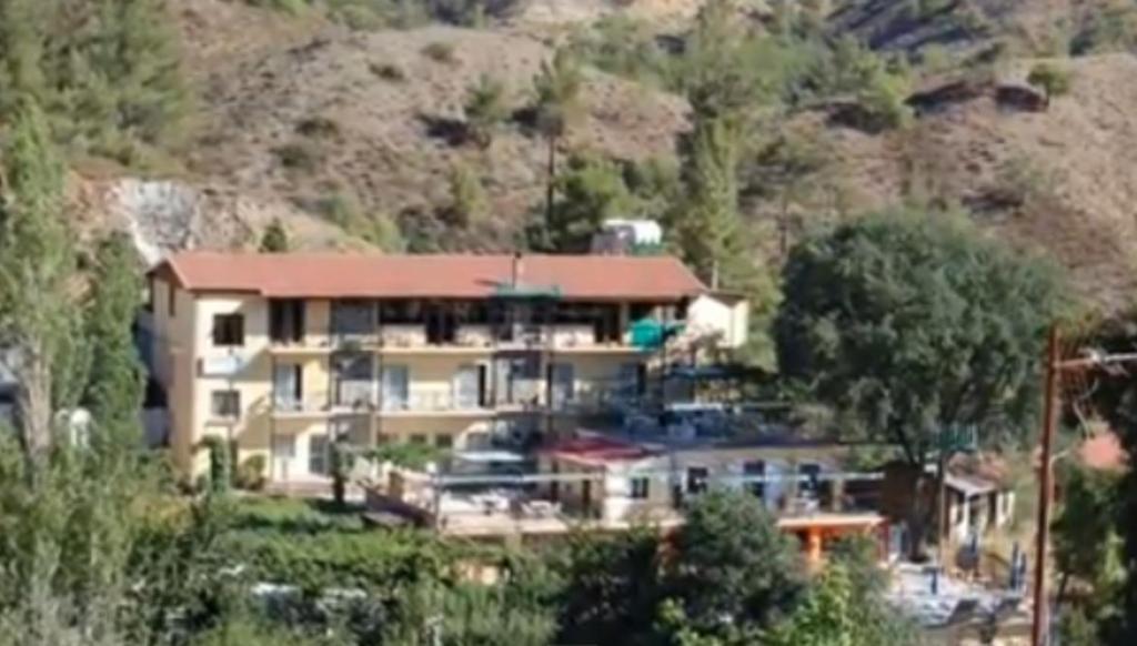 Nightingale Hotel Platres Esterno foto